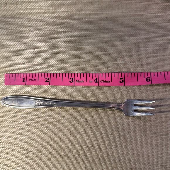 Vintage Federal Solid Nickel Silver Lot Set of 3 Olive pickle Forks cocktail - Picture 6 of 16